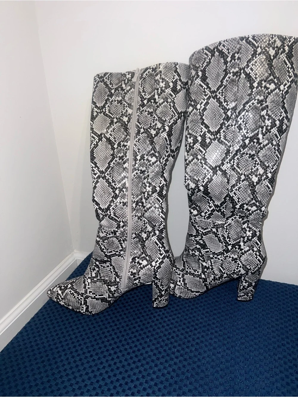 TOP Moda Black & White Snake-Print Knee Boots